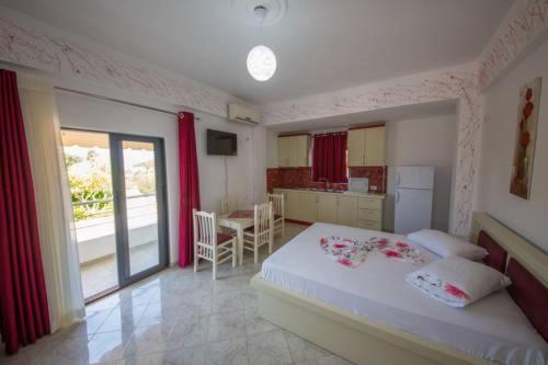 Poseidon Hotel Ksamil Kültér fotó